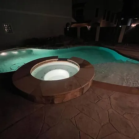 Adelina Mini-Castle At Galleria With Heated Pool & Spa Houston Extérieur photo