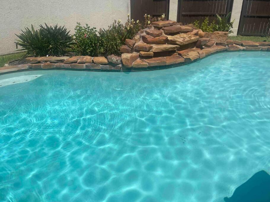 Adelina Mini-castle At Galleria With Heated Pool &